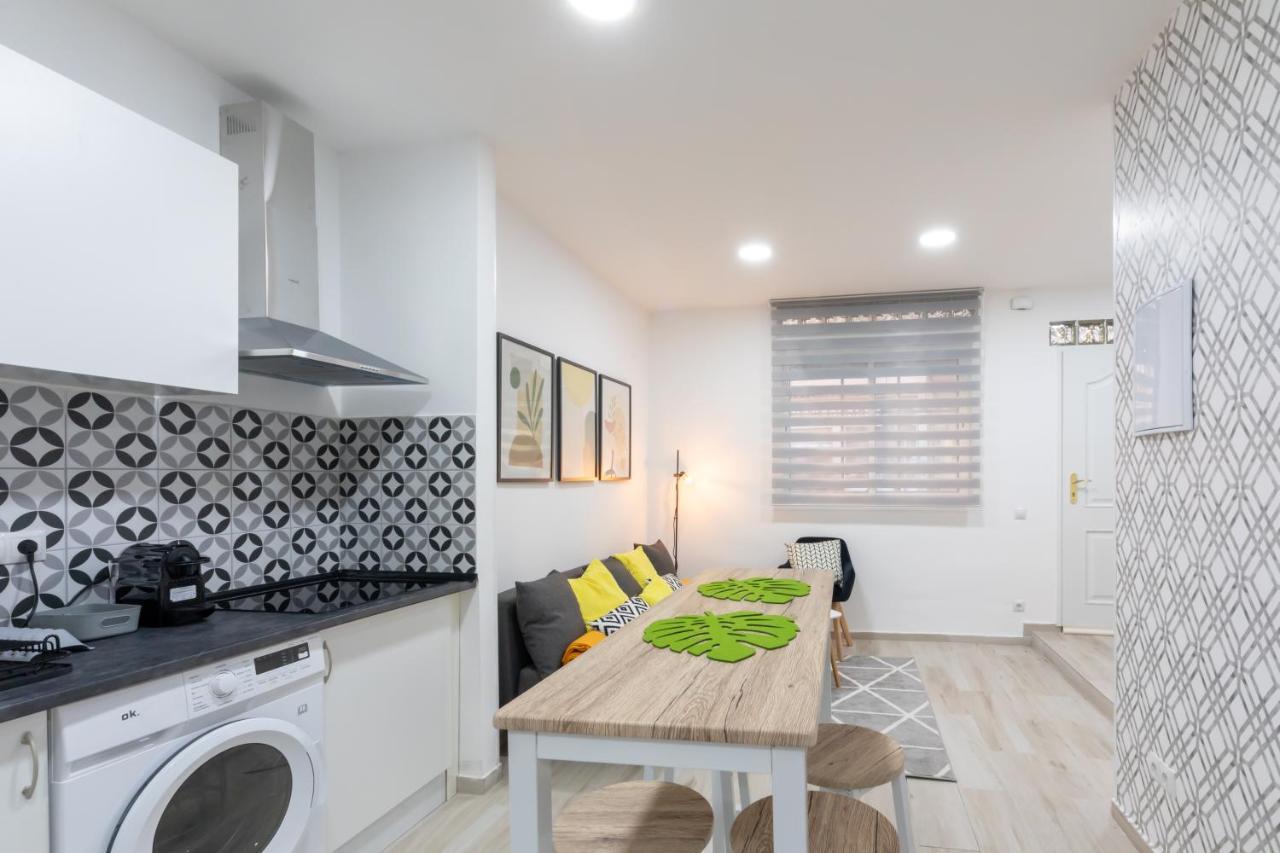 Appartamento Market Martinez De La Riva II Madrid Esterno foto